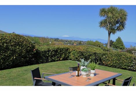 Photo of property in 77 Harvey Street, Waipahihi, Taupo, 3330