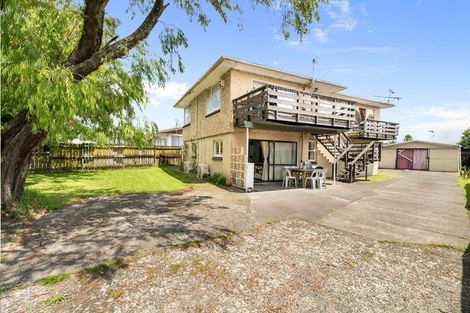 Photo of property in 31 Mckenzie Road, Mangere Bridge, Auckland, 2022
