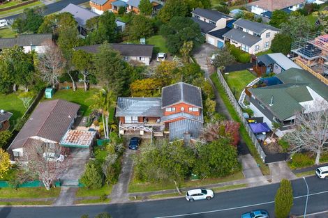 Photo of property in 121 Oaktree Avenue, Browns Bay, Auckland, 0630