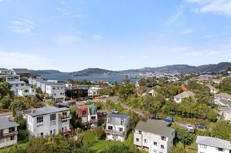 Photo of property in 3/49 Mandalay Terrace, Khandallah, Wellington, 6035
