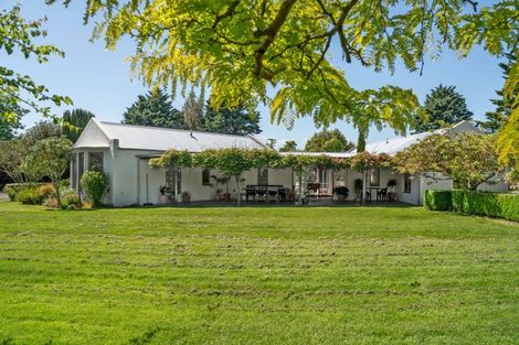 Photo of property in 32 Papawai Road, Papawai, Greytown, 5794