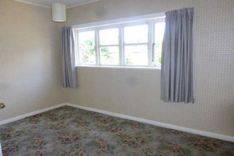 Photo of property in 2 Kawaka Street, Riccarton, Christchurch, 8041