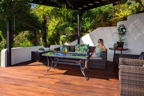 Photo of property in 2 Marina View, Waikawa, Picton, 7281