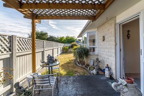 Photo of property in 5a Miller Place, Masterton, 5810