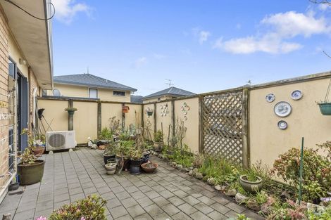 Photo of property in 5u8 Court Road, Tawa, Wellington, 5028