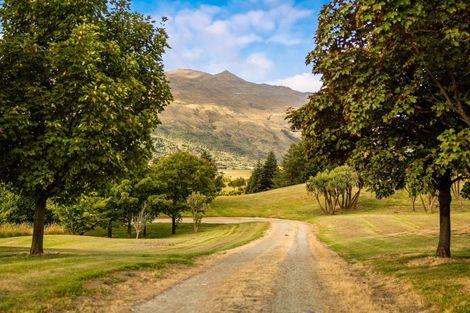 Photo of property in 80 Toka Road, Dalefield, Queenstown, 9371