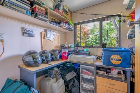 Photo of property in 18 Bullar Street, Grasmere, Invercargill, 9810