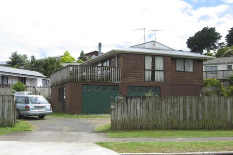 Photo of property in 63 The Glade South, Pukekohe, 2120
