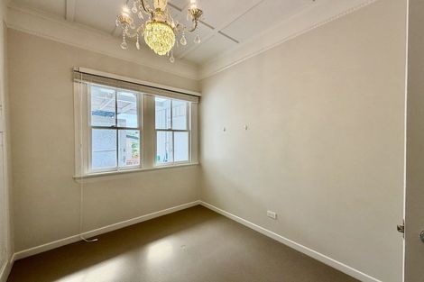 Photo of property in 39 Roys Road, Weymouth, Auckland, 2103