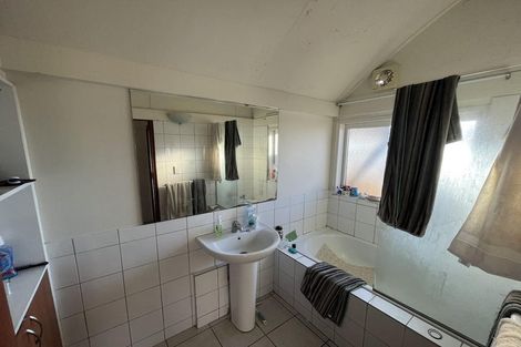 Photo of property in 4/136 Holly Road, St Albans, Christchurch, 8014