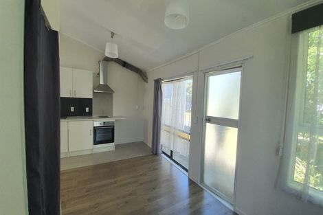 Photo of property in 68 Broderick Road, Johnsonville, Wellington, 6037