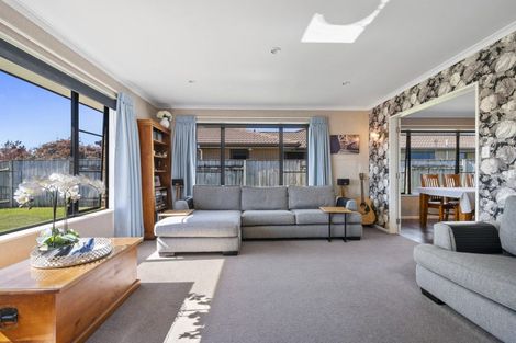 Photo of property in 36 Geneva Terrace, Kelvin Grove, Palmerston North, 4414