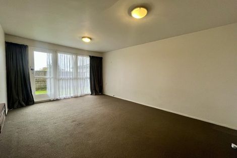 Photo of property in Bryon Court Flats, 25 Apuka Street, Brooklyn, Wellington, 6021