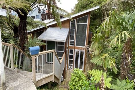 Photo of property in 2 Bendbrook Way, Ngaio, Wellington, 6035