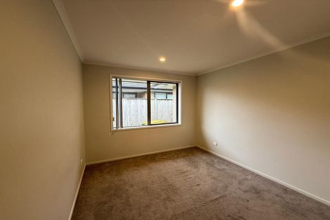 Photo of property in 12 Maxwell Road, Pukekohe, 2120