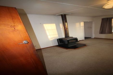 Photo of property in 18 Seddon Street, Feilding, 4702