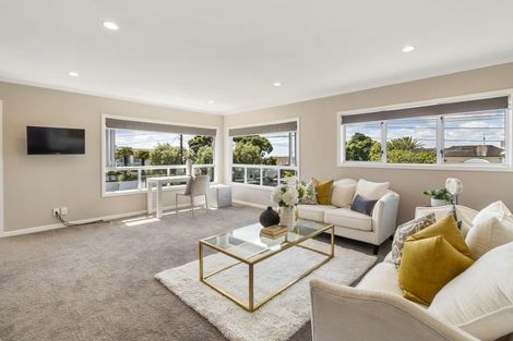 Photo of property in 65 Seacliffe Avenue, Belmont, Auckland, 0622