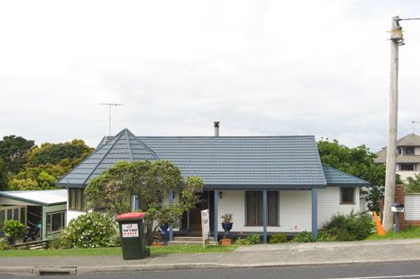 Photo of property in 1259b Whangaparaoa Road, Gulf Harbour, Whangaparaoa, 0930