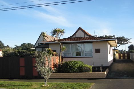 Photo of property in 3/28 Lonsdale Street, New Brighton, Christchurch, 8083