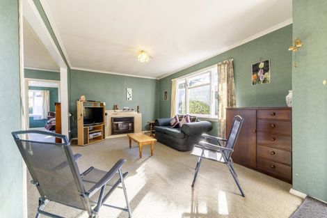 Photo of property in 2 Hughes Street, Waimate, 7924