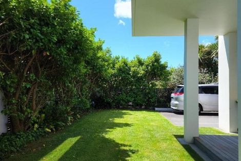 Photo of property in 1152b South Road, Oakura, 4314