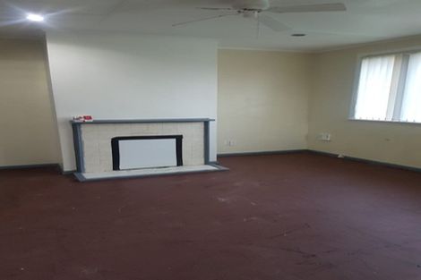 Photo of property in 1 Salas Place, Papakura, 2110