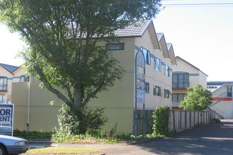 Photo of property in 17a/5 Delta Avenue, New Lynn, Auckland, 0600