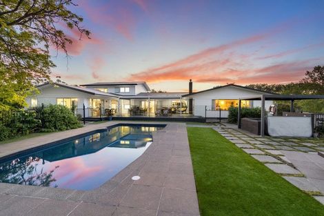 Photo of property in 16 Langford Place, Dairy Flat, Albany, 0792