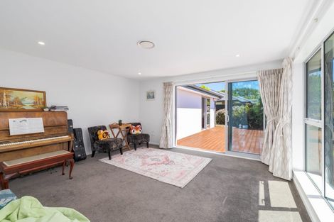 Photo of property in 58 Bradwell Crescent, Halswell, Christchurch, 8025