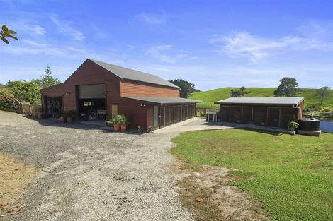 Photo of property in 64 Gervin Road, Wainui, Silverdale, 0992