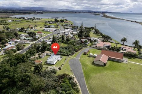 Photo of property in 44 Te Awhe Road, Maketu, 3189