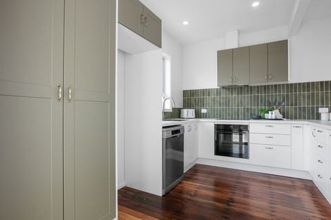Photo of property in 46 Beach Road, Katikati, 3129