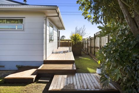 Photo of property in 68 Bayly Street, Waitara, 4320