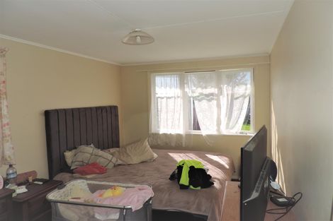 Photo of property in 14 Rotowaro Road, Huntly, 3700