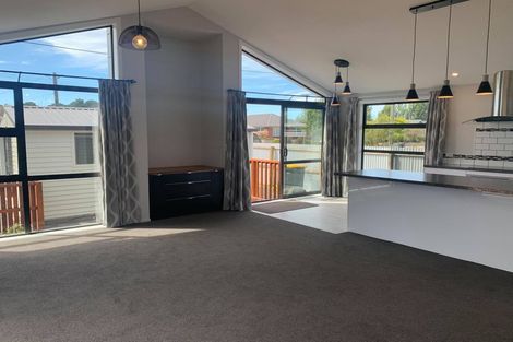 Photo of property in 100 Baker Street, New Brighton, Christchurch, 8083