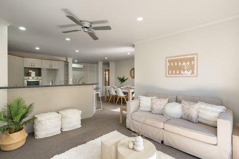 Photo of property in 58 Gibson Place, Papamoa Beach, Papamoa, 3118