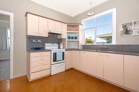 Photo of property in 11 Cook Street, Te Hapara, Gisborne, 4010