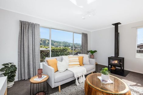 Photo of property in 18b Apple Terrace, Ranui, Porirua, 5024