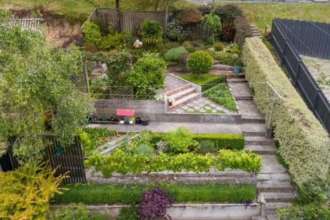 Photo of property in 56 Glenmore Street, Northland, Wellington, 6012