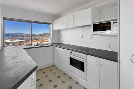 Photo of property in Mansfield Towers, 1 Grant Road, Thorndon, Wellington, 6011