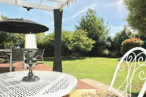 Photo of property in 5 Mcalpine Place, Rangiora, 7400