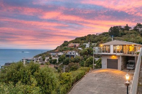 Photo of property in 107 Cliffs Road, Saint Clair, Dunedin, 9012