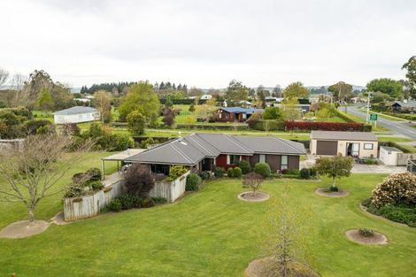 Photo of property in 3 Higginson Street, Otane, 4202