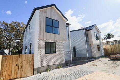 Photo of property in 4d Blue Gum Rise, Sunnyhills, Auckland, 2010
