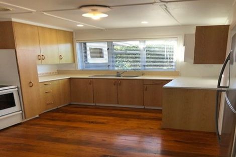 Photo of property in 39 Paynters Avenue, Strandon, New Plymouth, 4312