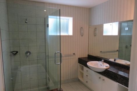 Photo of property in 2/54 Rama Crescent, Khandallah, Wellington, 6035