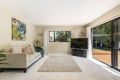 Photo of property in 17 Piriti Drive, Te Atatu Peninsula, Auckland, 0610