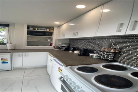 Photo of property in 38 Verviers Street, Karori, Wellington, 6012