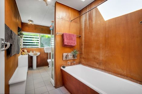 Photo of property in 14 Arthur Road, Hillpark, Auckland, 2102