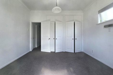 Photo of property in 17 Anzac Avenue, Onekawa, Napier, 4110